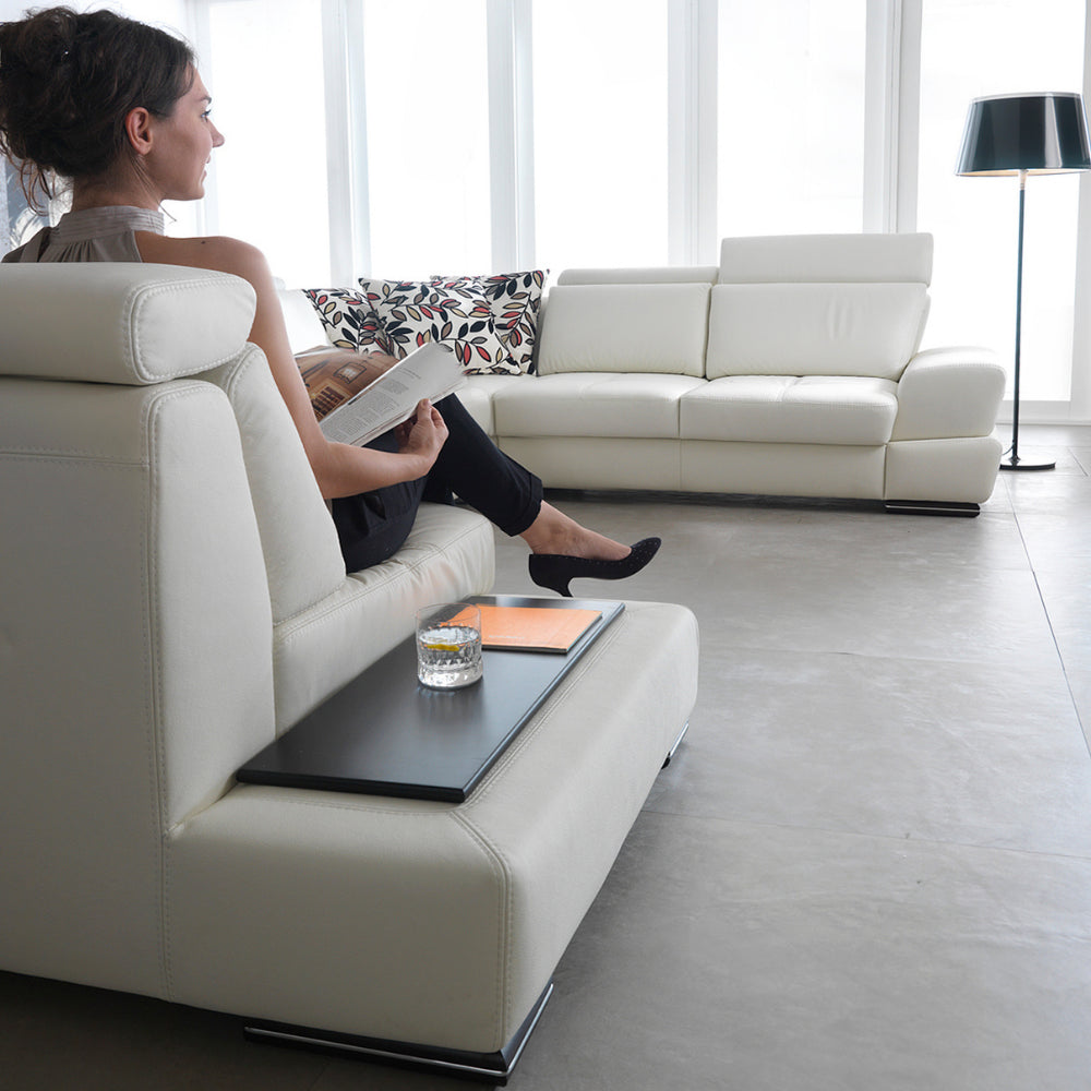 Narożnik CAPRI z otomaną i funkcją spania oraz ruchomymi zagłówkami